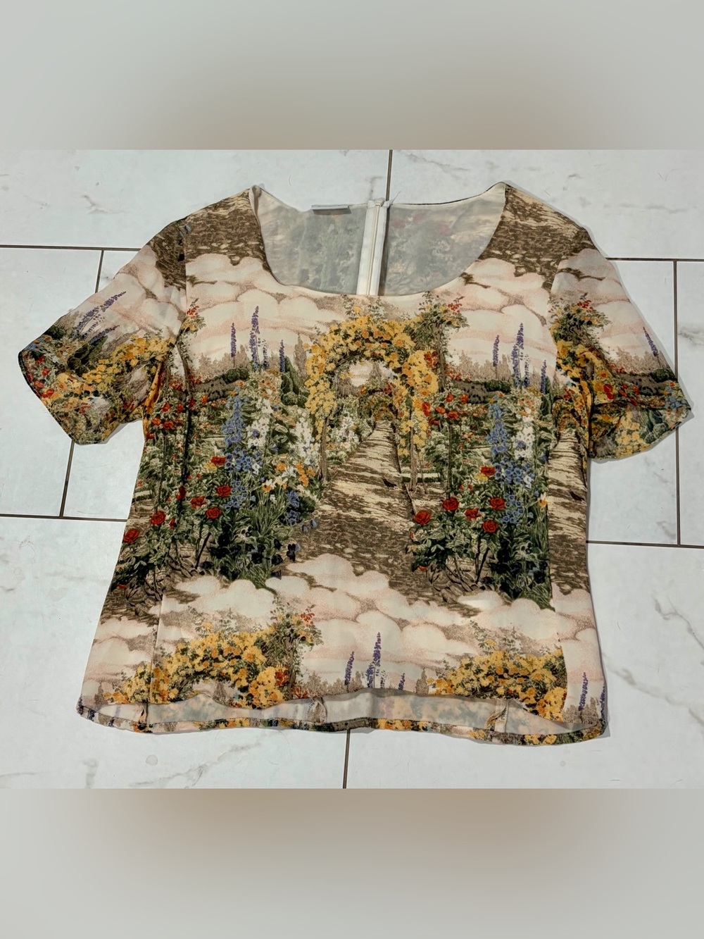 Akris Silk Sheer Floral Garden Scoop Neck Top - M